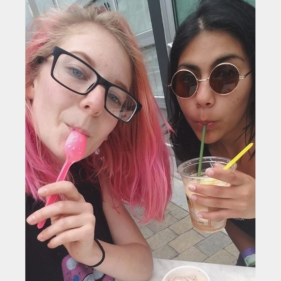 Meet your Posher, Lucy - Picture 1 of 1